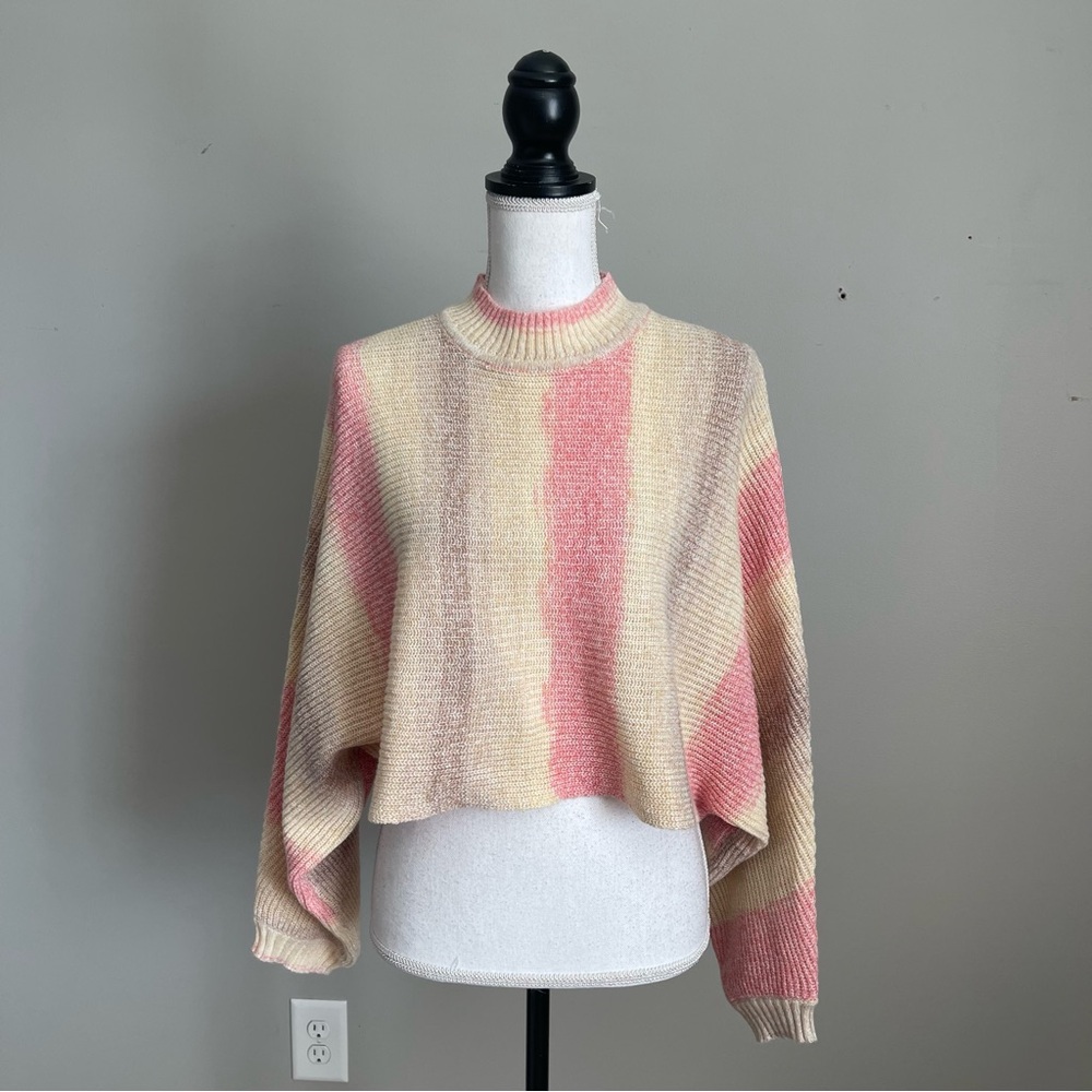 CLOUD TEN | Striped Dolman Sleeve Cropped Knit Sweater Sz M